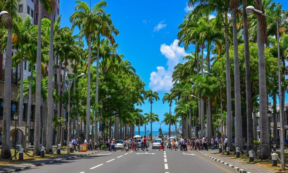 A local transportation guide when relocating to Mauritius