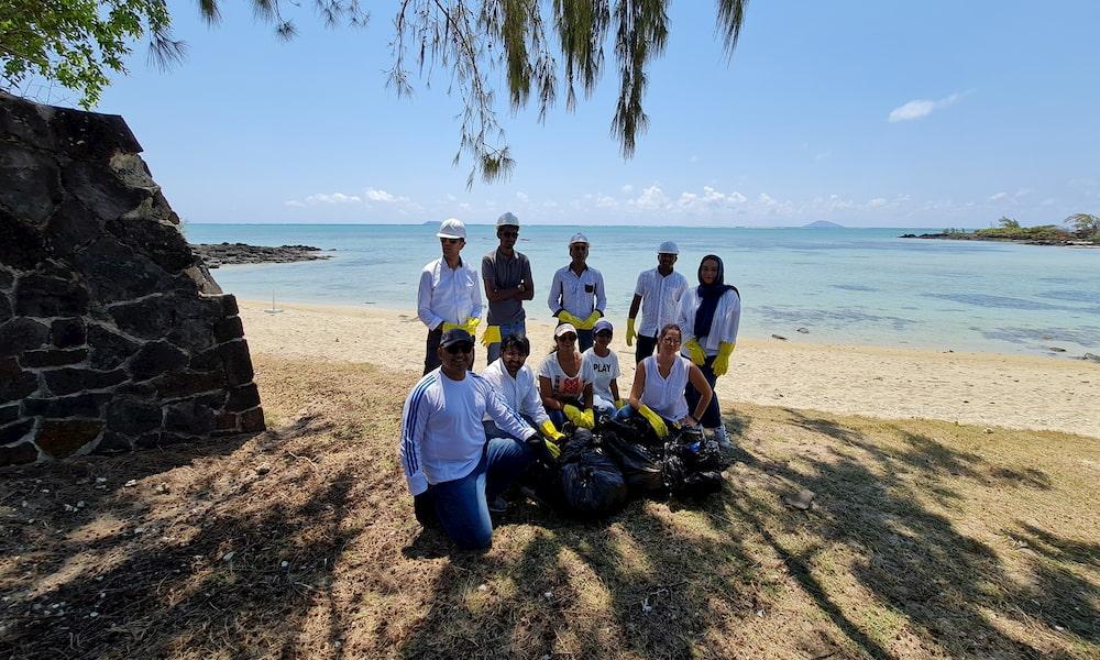 2Futures helps clean-up beach in Grand Gaube Mauritius